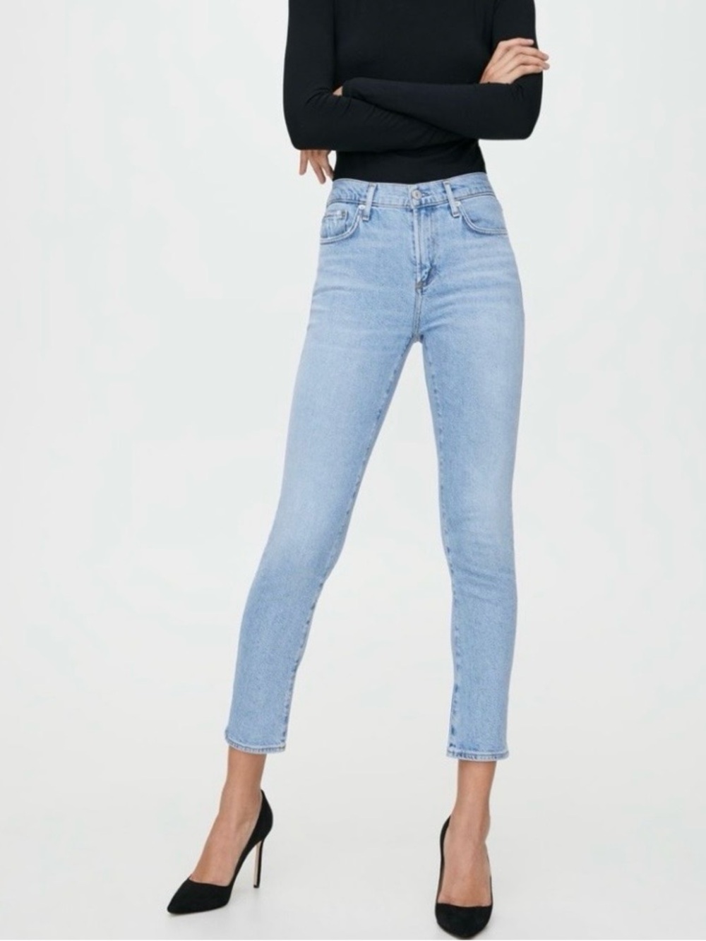 AGOLDE Toni Mid-Rise Straight Jeans In Daylight Light Wash Blue Size 24